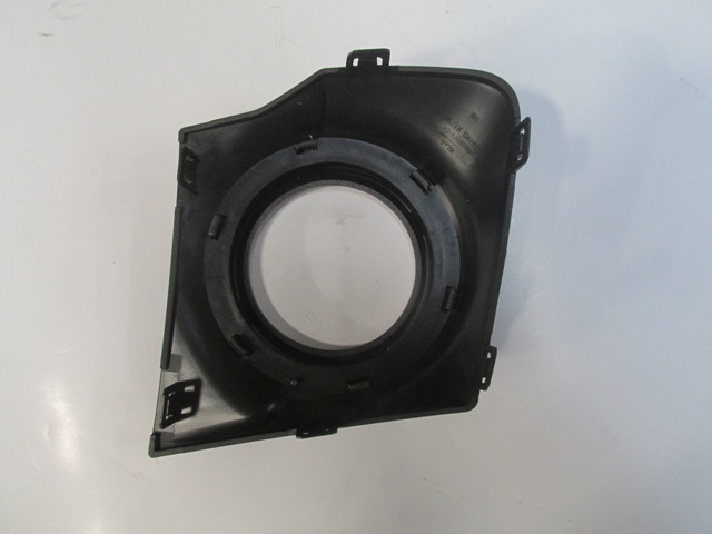 resimler/genel/MITSUBISHI L200- PICK UP- 15/18; SİS LAMBA KAPAĞI SOL SİS DELİKLİ (CASP)