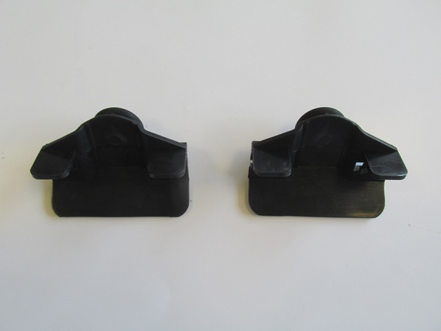 RENAULT LAGUNA- 02/05; ÖN TAMPON BAĞLANTI BRAKETİ SAĞ/SOL SET (2 PARÇA)