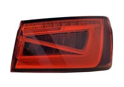 Audi A3 2013-2016 Model Arası 5 Kapı Sağ Arka Dış Stop LED Lİ