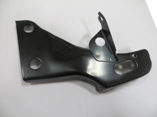 TOYOTA HILUX- PICK UP LN85- 89/97; ÖN TAMPON BAĞLANTI BRAKETİ SOL (TYG)